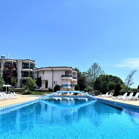 Baratero Vlas Marina Apartment Свети-Влас Экстерьер фото