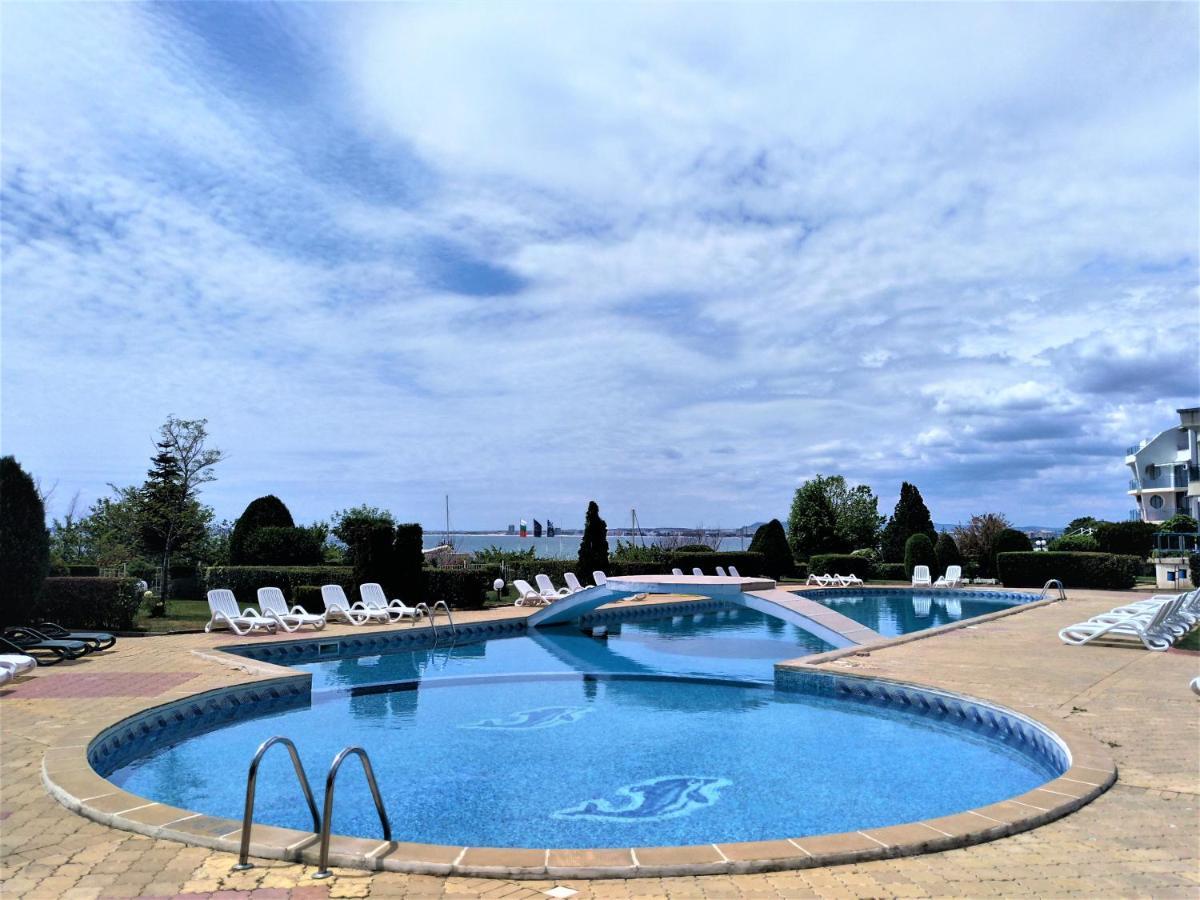 Baratero Vlas Marina Apartment Свети-Влас Экстерьер фото